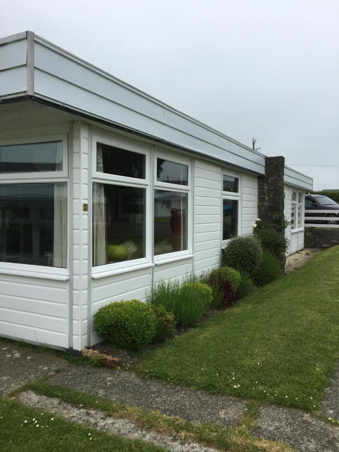 Coastal Cabin Chalet Roch 外观 照片