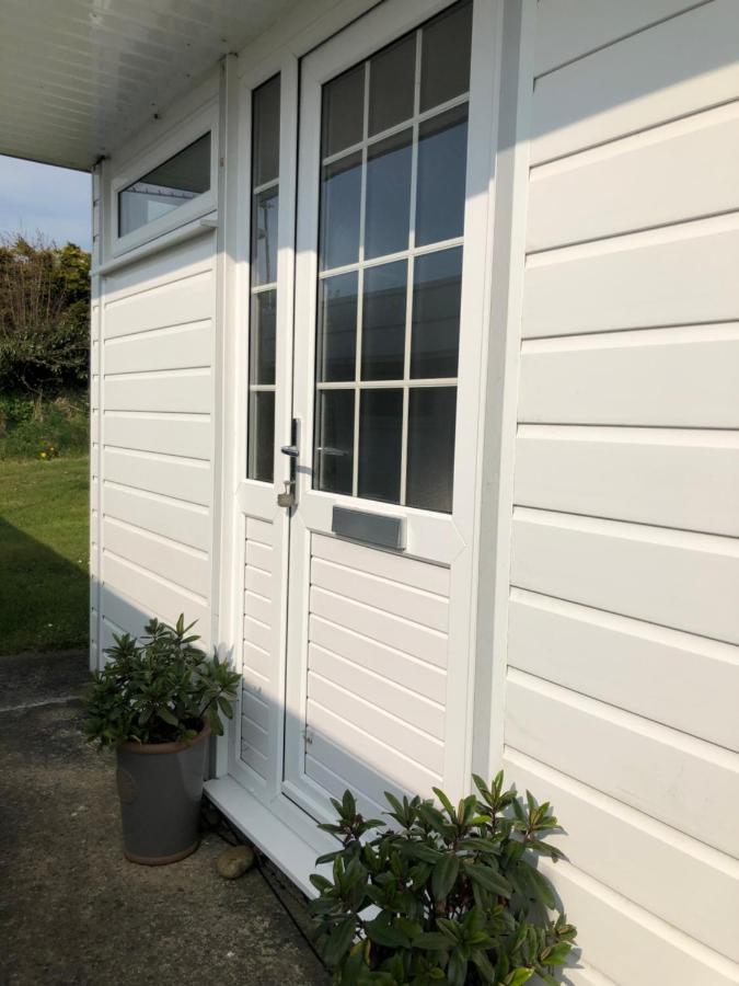 Coastal Cabin Chalet Roch 外观 照片